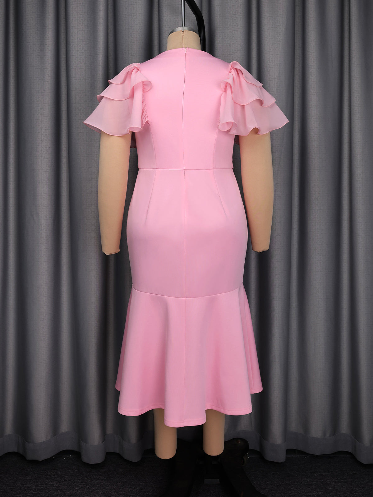 Damen-Kleid mit V-Ausschnitt und Rüschenärmeln | LuxeStyle