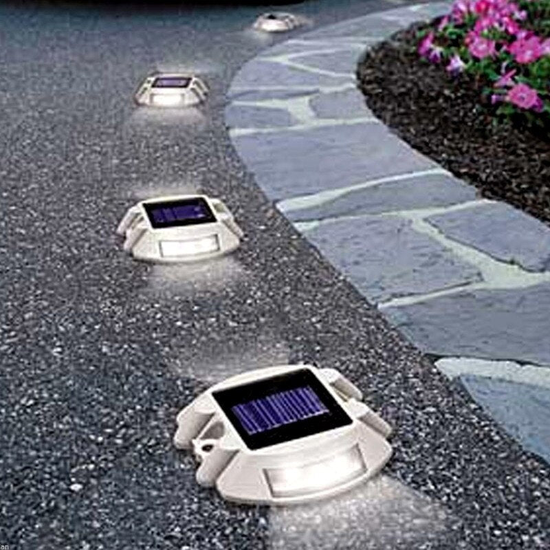Solar-Warnleuchte "Hufeisen-Schmetterling" – Bild 3 | LuxeStyle