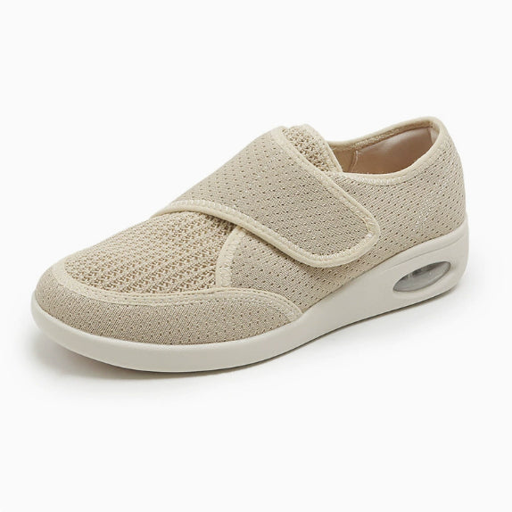 Atmungsaktive Mesh-Sneaker mit Klettverschluss