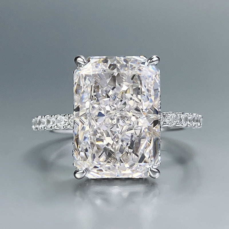 Minimalistischer Ring mit weissem Strasssteinen – Bild 6 | LuxeStyle