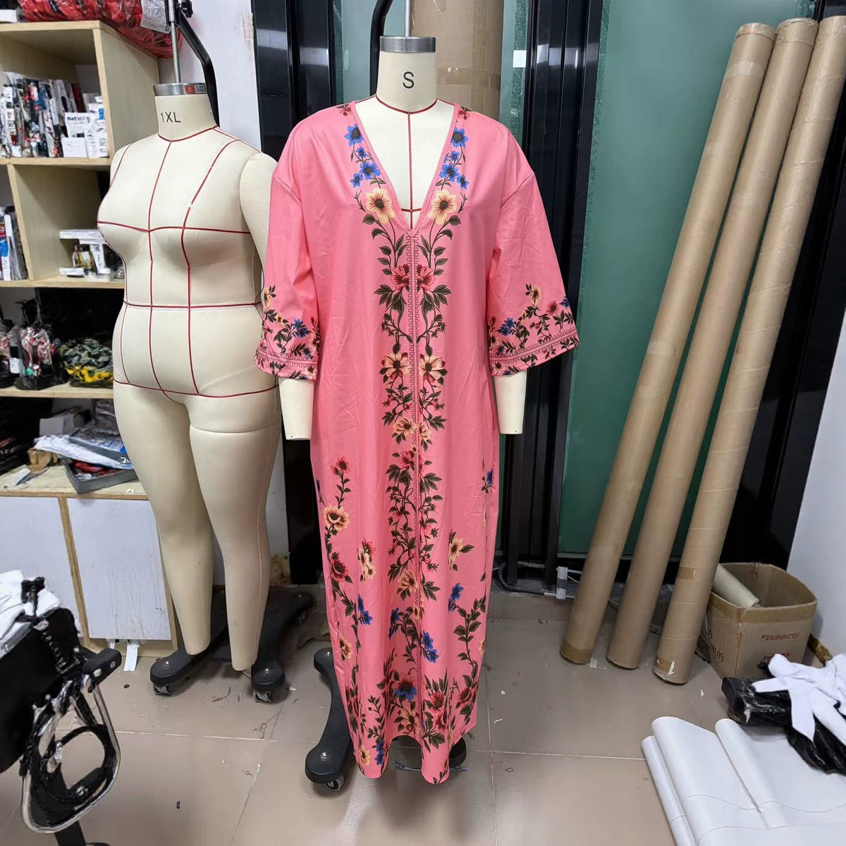 Sommerliches V-Ausschnitt Mid-Sleeve Kleid – Bild 11 | LuxeStyle