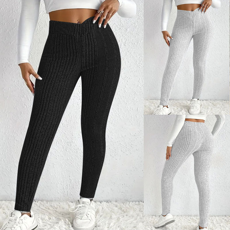 Gestreifte Rippenhose mit hohem Bund
