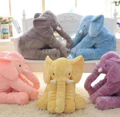 Elefanten-Kuschelkissen mit Decke