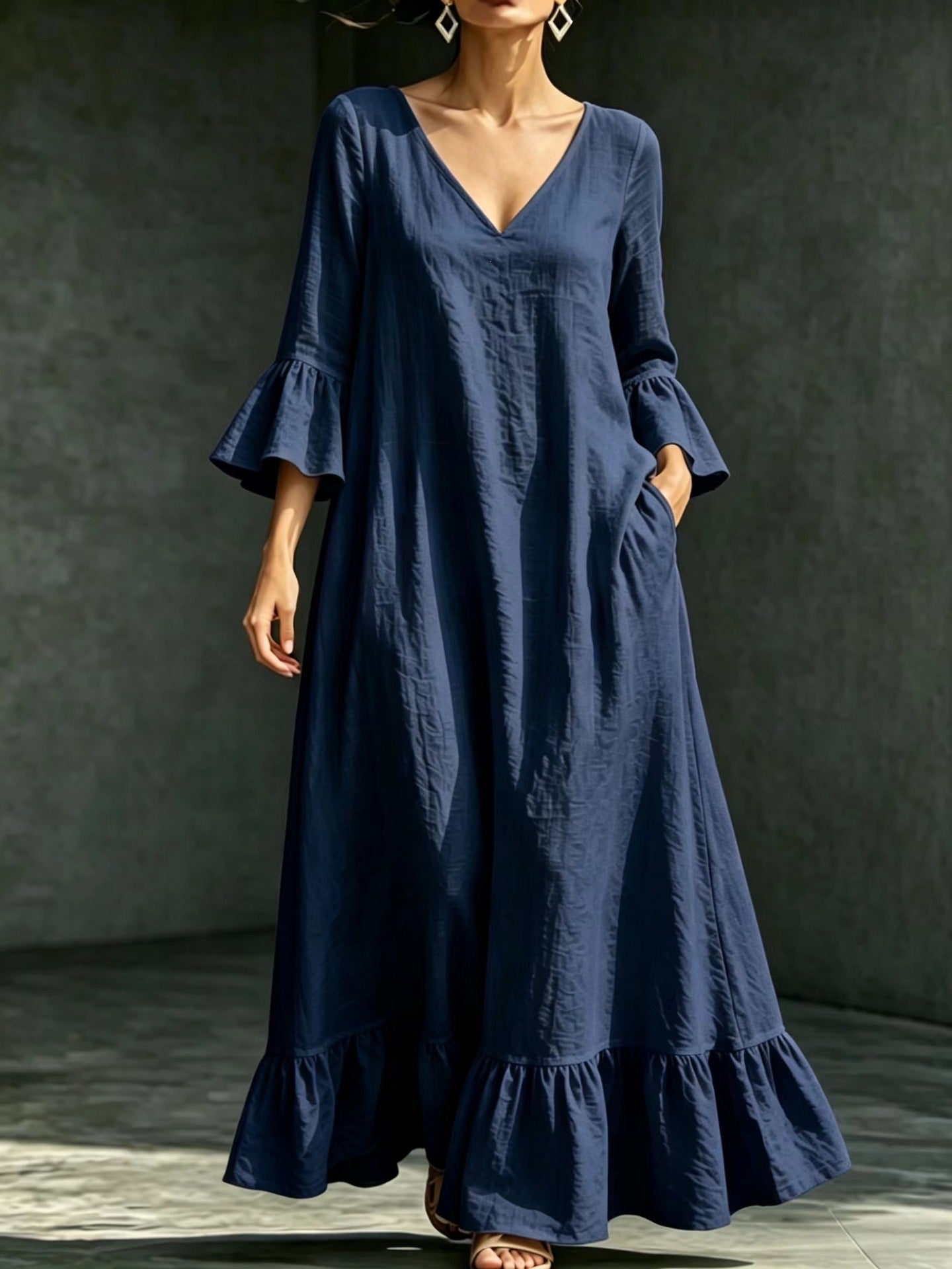 Midikleid mit Rüschensaum und 3/4-Ärmeln