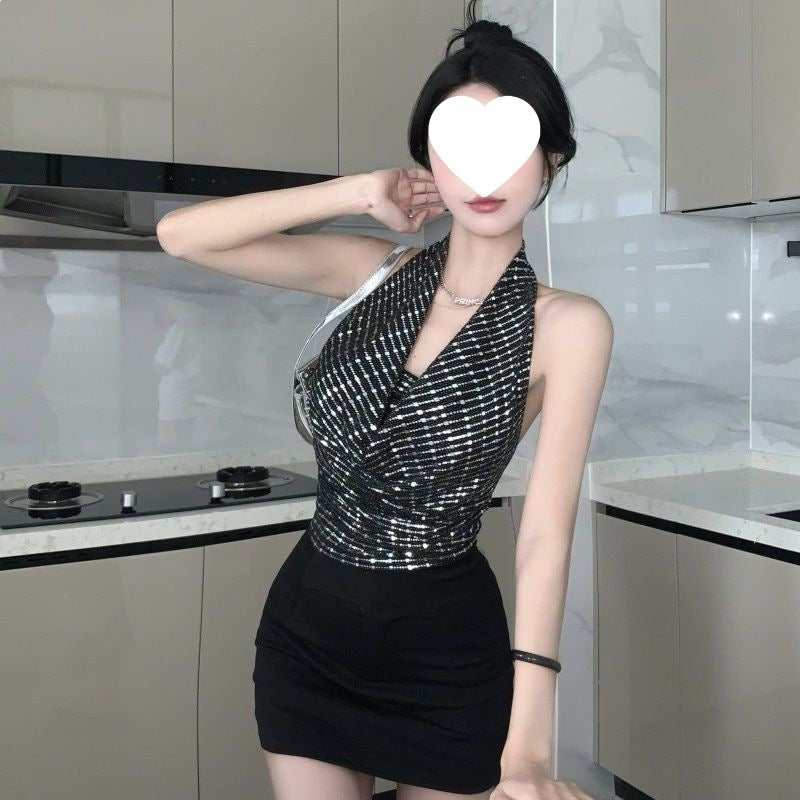 Glitzerndes Tanktop mit Wellenförmigem Kragen und Trägern