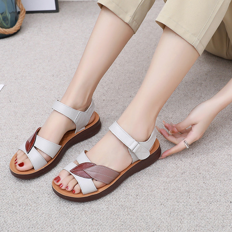 Bequeme Leder-Sandalen mit Klettverschluss