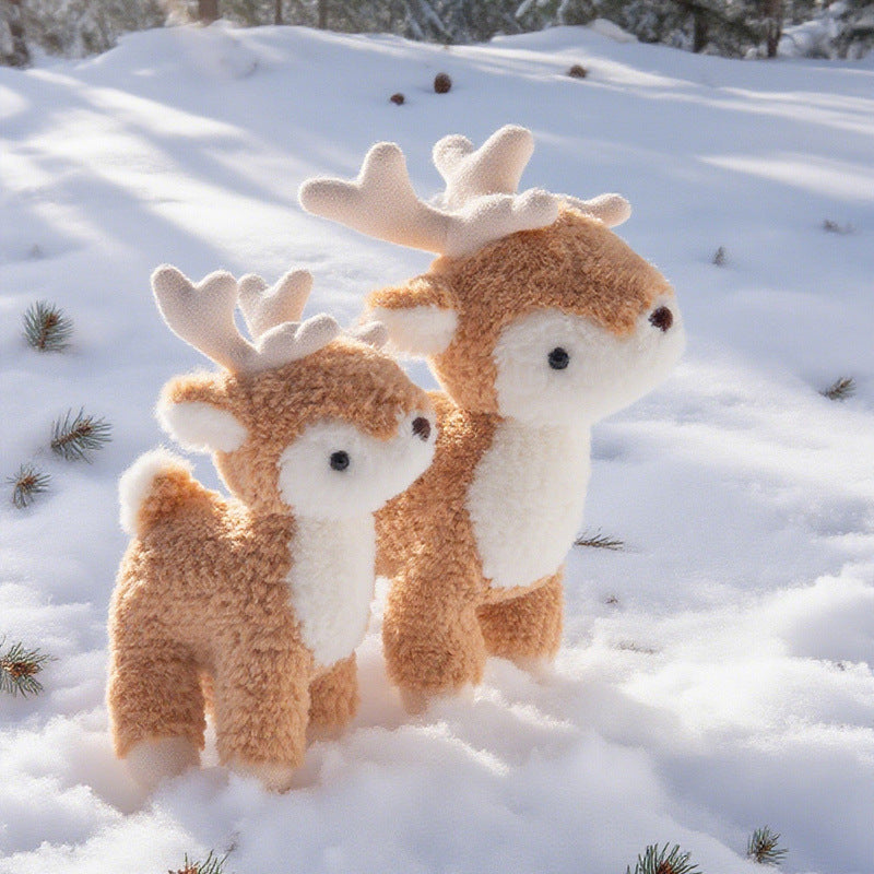 Moos-Plüschspielzeug Weihnachts-Rentier – Bild 3 | LuxeStyle