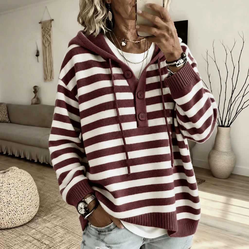 Gestreifter Kapuzenpullover aus Strick – Bild 1 | LuxeStyle