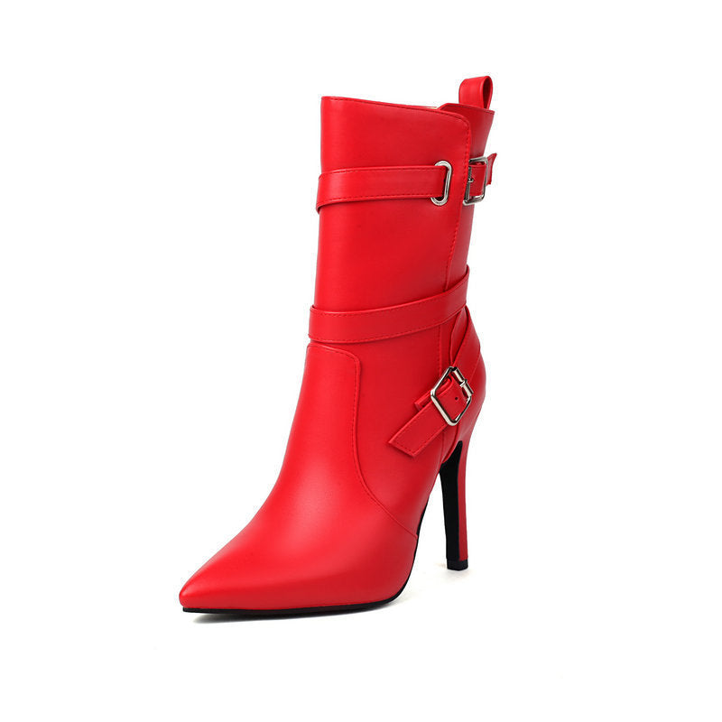 Spitze Stiletto-Stiefeletten mit Riemen