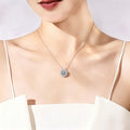 Weisses Diamant-Halsband
