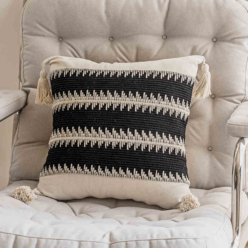 Quadratisches Sofa-Kissen mit Bezug – Bild 3 | LuxeStyle
