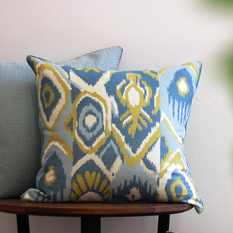 Sofa-Rückenkissen mit geometrischem Muster – Bild 1 | LuxeStyle