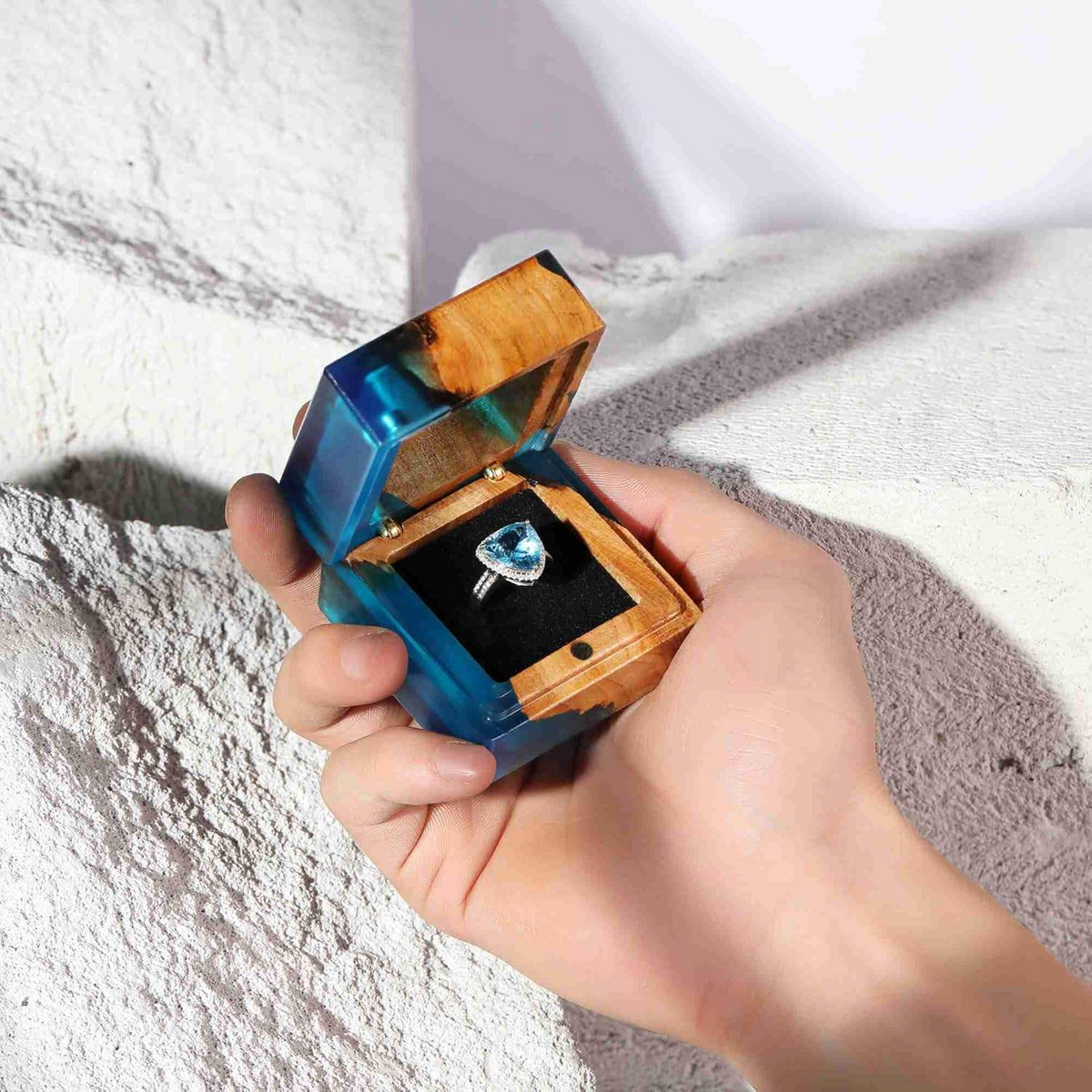 Ringbox aus Holz und Harz | LuxeStyle