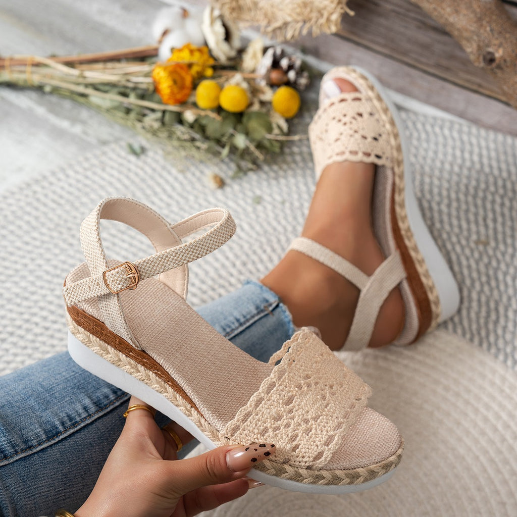 Klassische Wedgeschuhe – Bild 6 | LuxeStyle