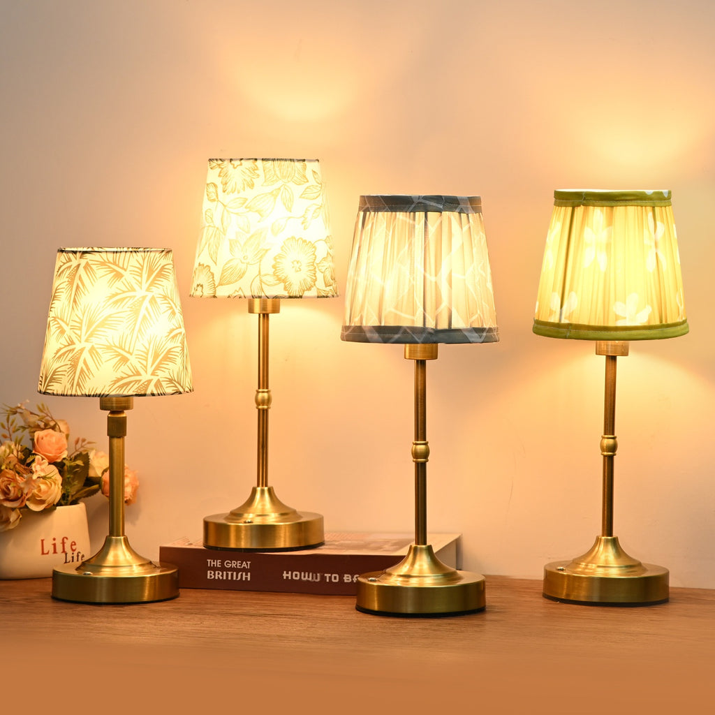 Nordische Minimalistische Tischlampe – Bild 10 | LuxeStyle