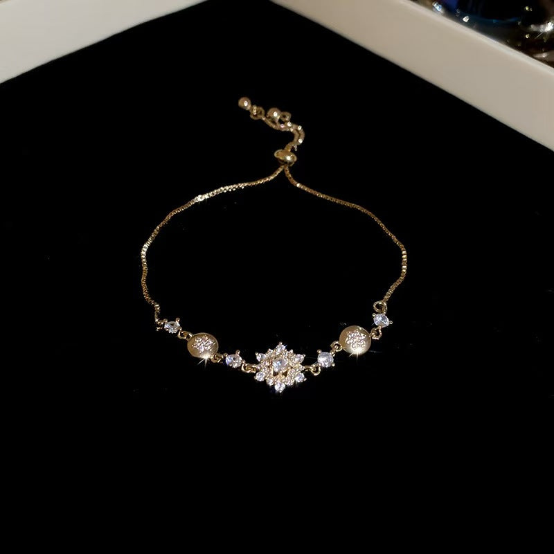 European American Zircon Herz Armband Luxus Armreif Damen