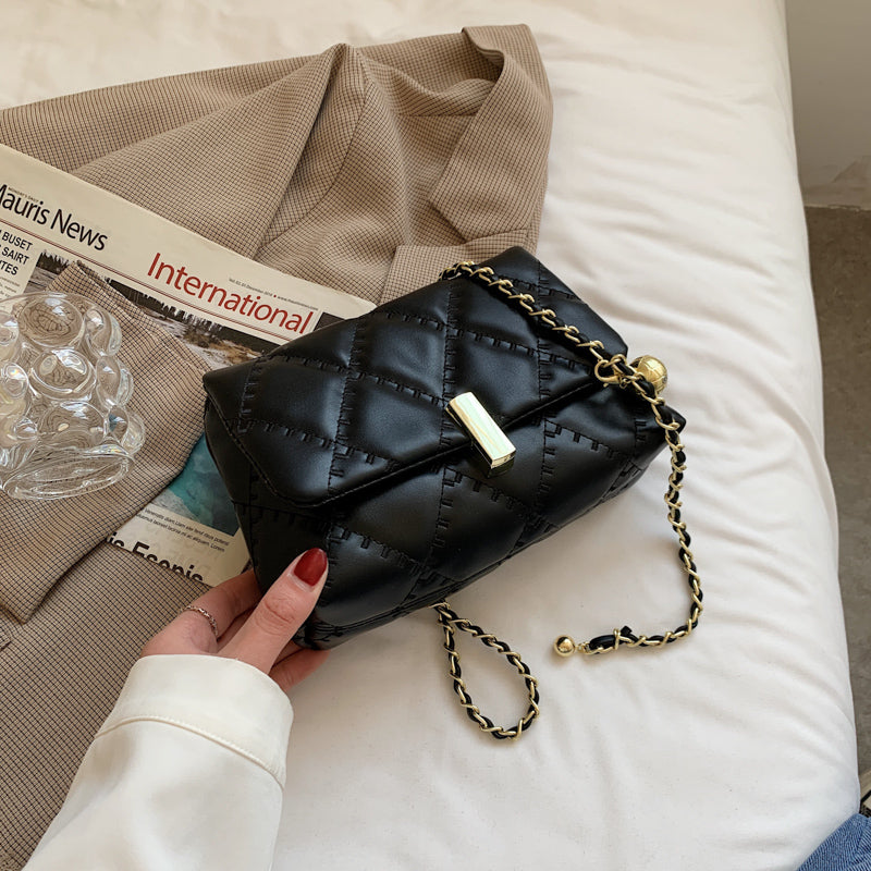 Kleine Umhängetasche im Western-Stil – Bild 3 | LuxeStyle