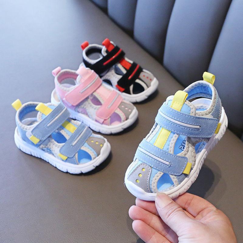Kinder Sandalen Farbpassend