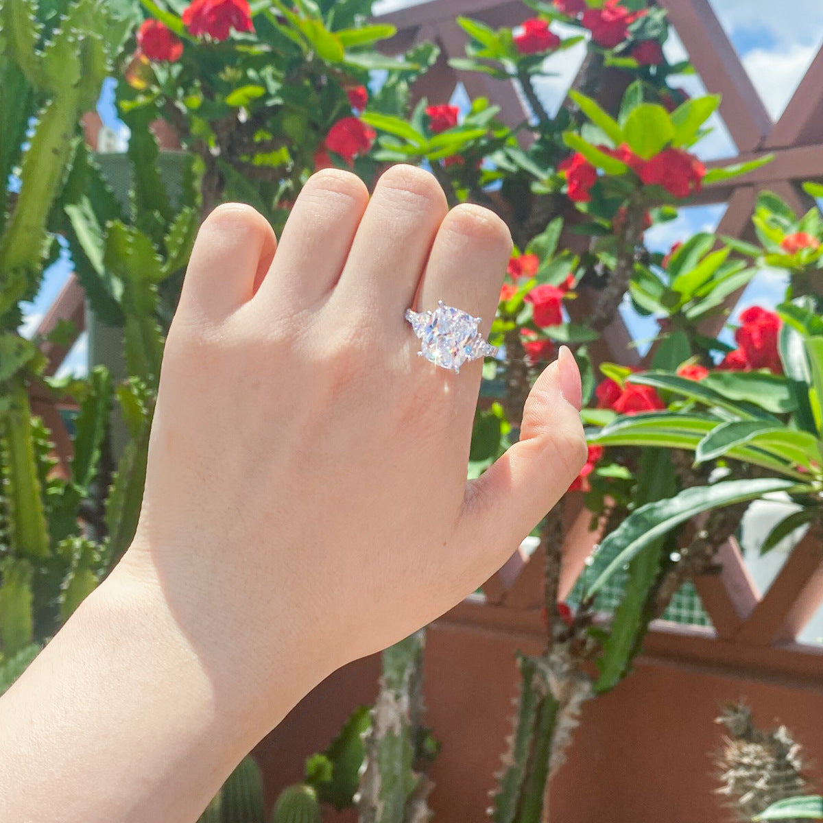 Geometrischer Zirkonia-Ring für Frauen – Bild 4 | LuxeStyle