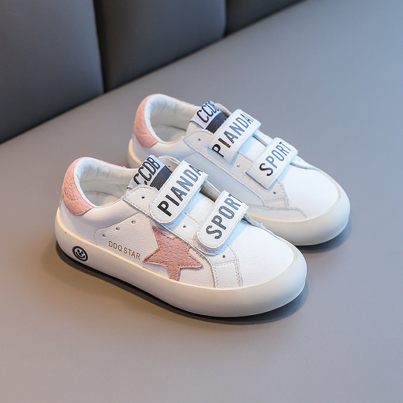 Kinder-Sneakers mit Sternenmuster und weicher Sohle