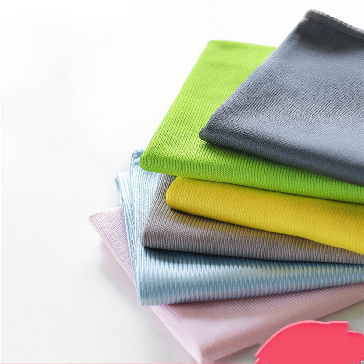 Saugstarkes fusselfreies Tuch – Bild 4 | LuxeStyle