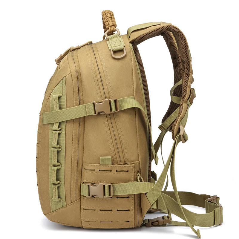 Taktischer Outdoor-Rucksack in Schwarz – Bild 5 | LuxeStyle