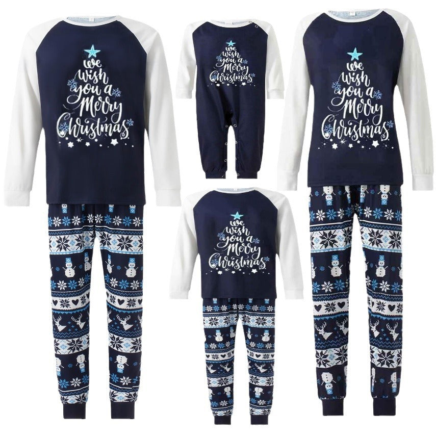 Weihnachts-Partnerlook für die ganze Familie