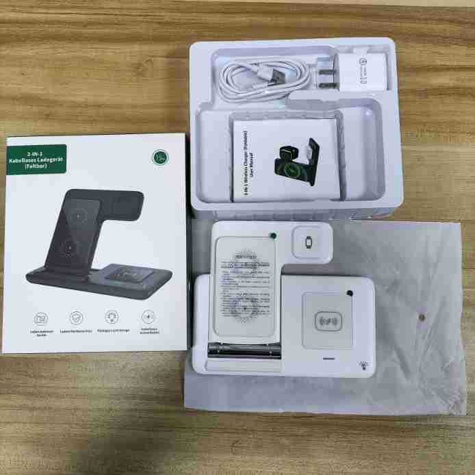 Dreifach-Wireless-Lader – Bild 5 | LuxeStyle