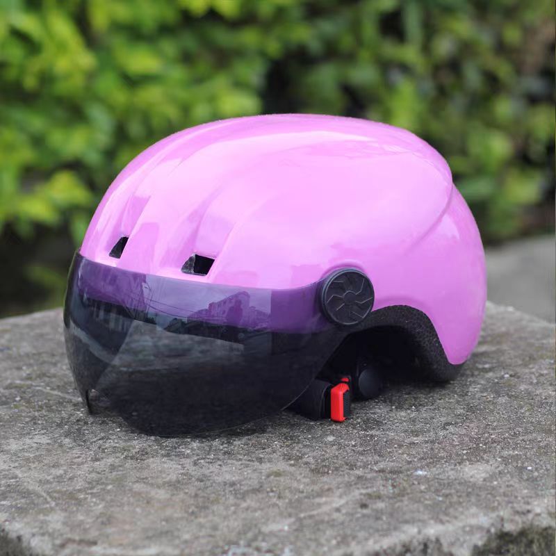 Fahrradhelm mit Visier – Bild 12 | LuxeStyle