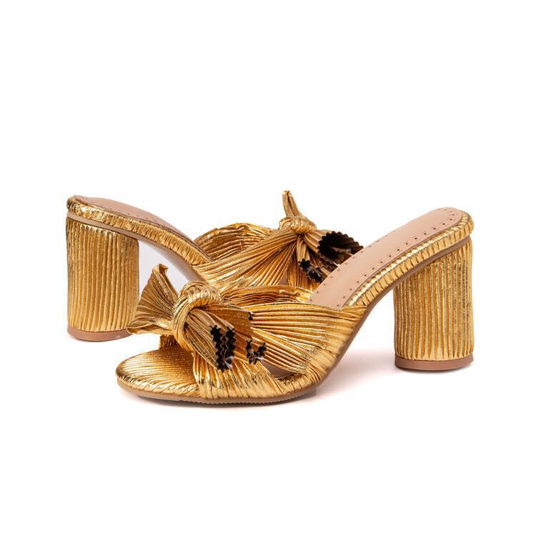 Satin-Sandalen mit Laternenfalten
