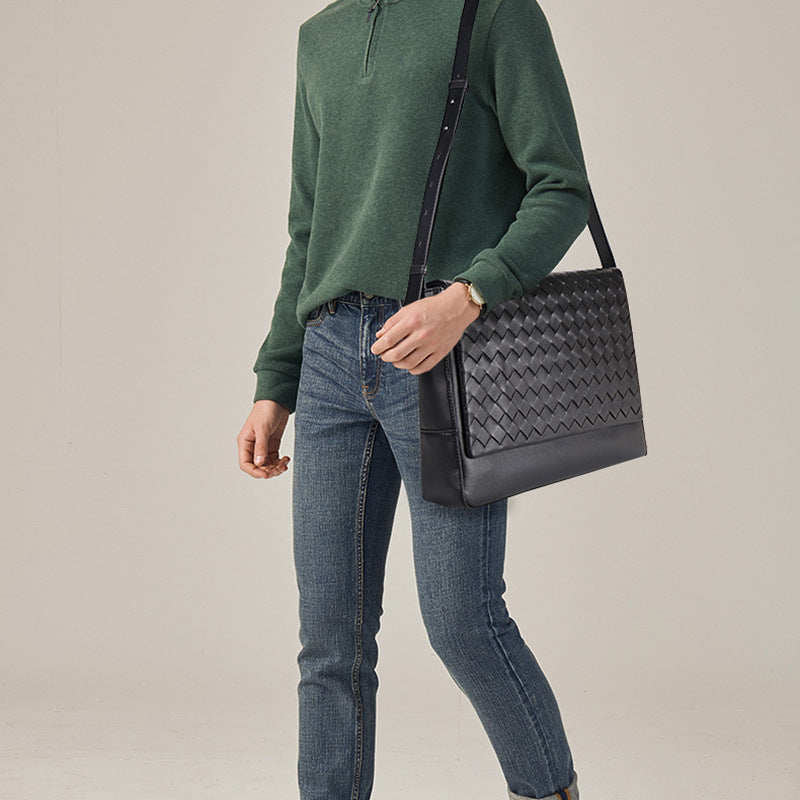 Schwarze Ledertasche für Männer – Bild 3 | LuxeStyle