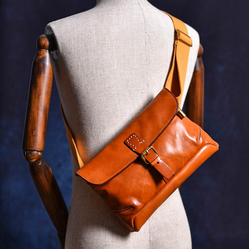 Rindsleder-Crossbody Tasche für Männer – Bild 3 | LuxeStyle