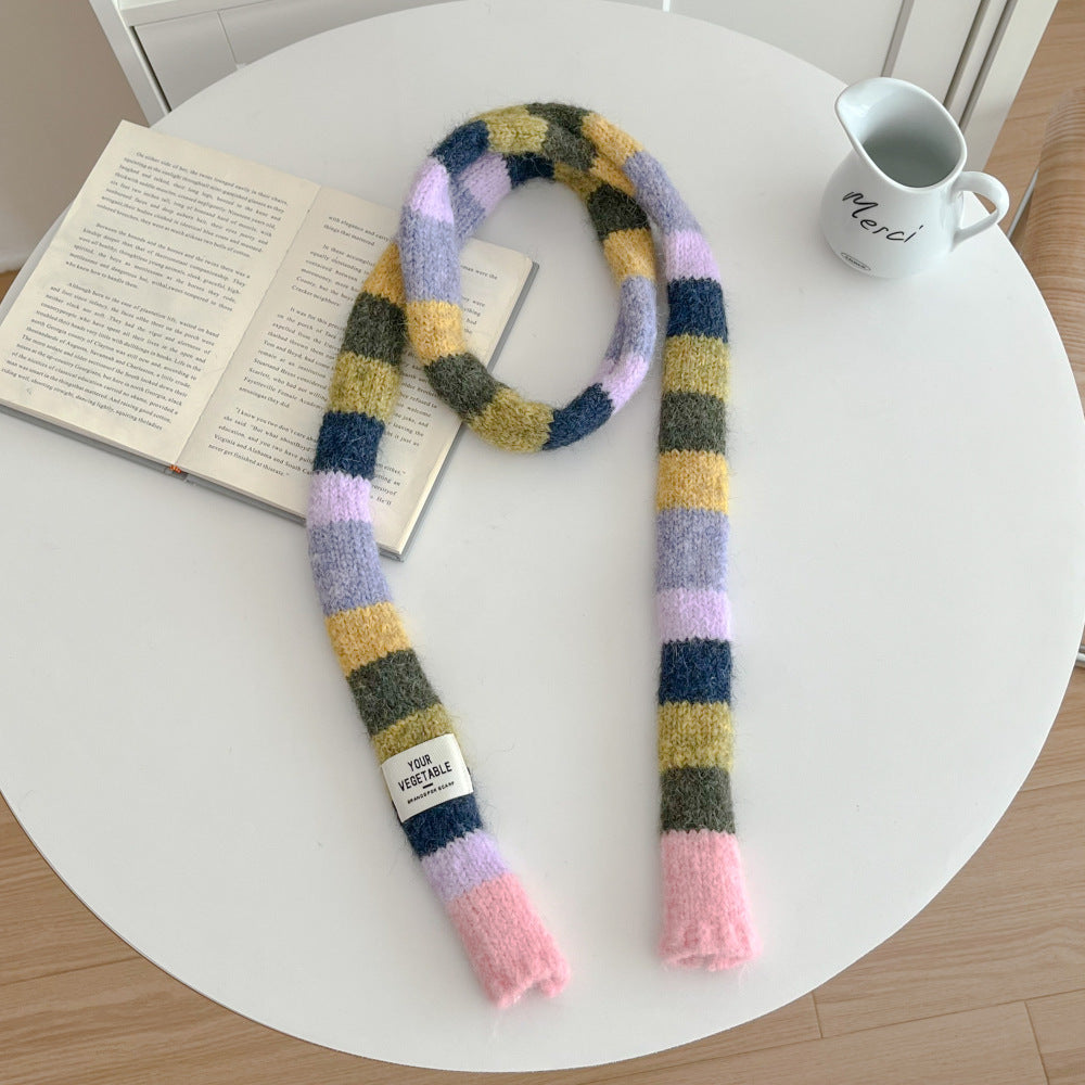 Buntes, schmaler Retro-Schal in Regenbogenfarben | LuxeStyle