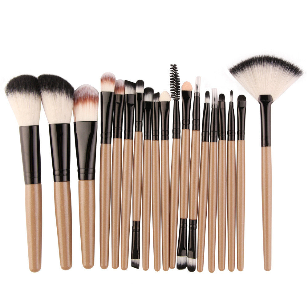 Make-up Pinsel-Set mit 18 Pinseln – Bild 3 | LuxeStyle