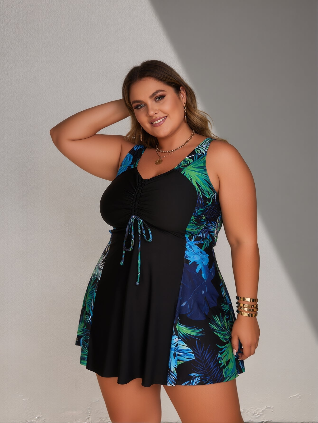Eleganter High-Neck Tankini für Damen