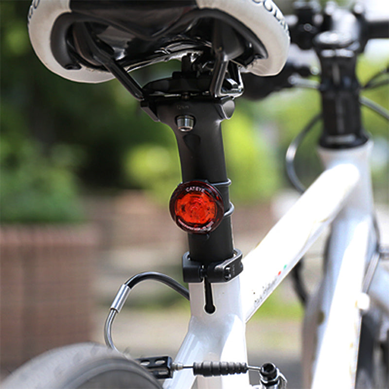 Rücklicht für Velo mit Warnfunktion – Bild 1 | LuxeStyle