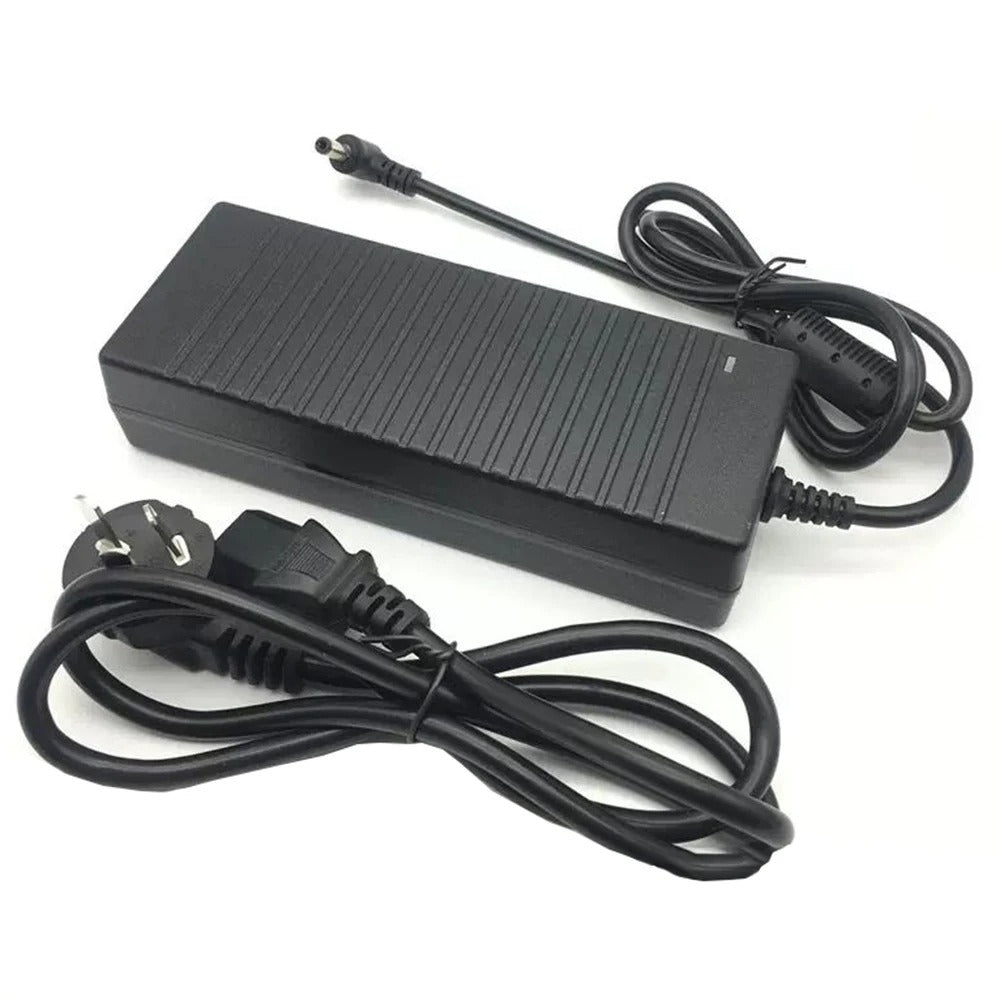220V auf 12V 15A Stromwandler für Auto-Zubehör