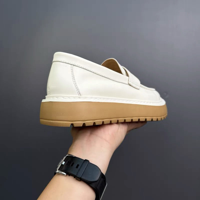 Lässige Leder-Sneaker zum Reinschlüpfen – Bild 12 | LuxeStyle