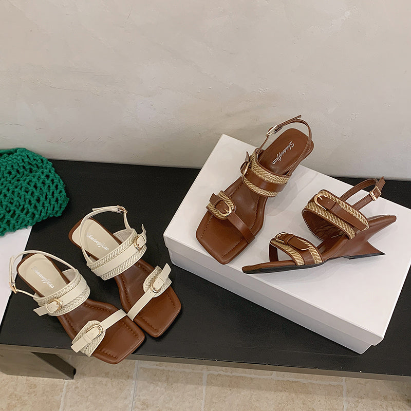 Retro-Sandalen