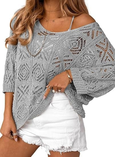 Gehäkelter Pullover mit Dreiviertelärmeln