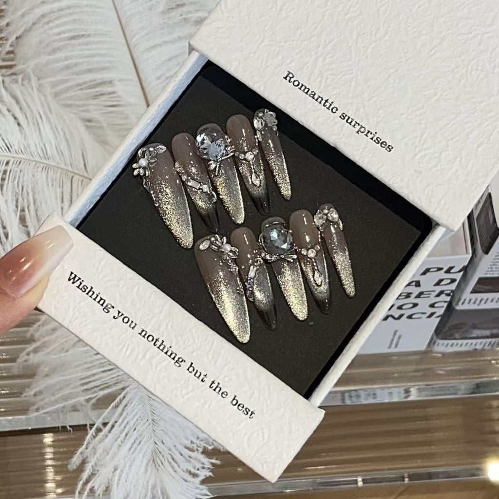 French Cat's Eye Nagelsticker – Bild 1 | LuxeStyle