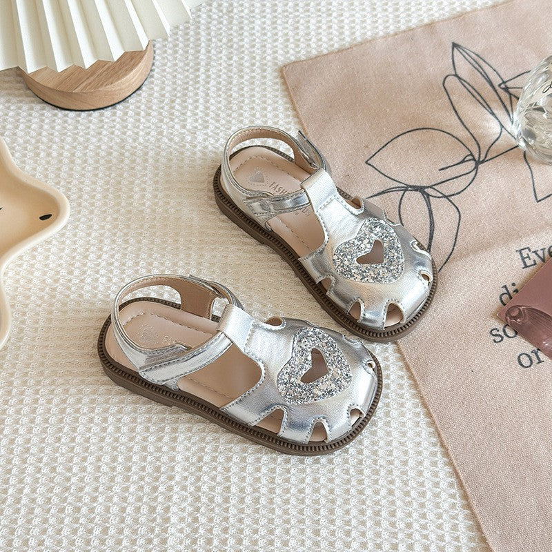 Koreanische Prinzessin-Sandalen mit Hohlherz-Weichledersohle für Klein