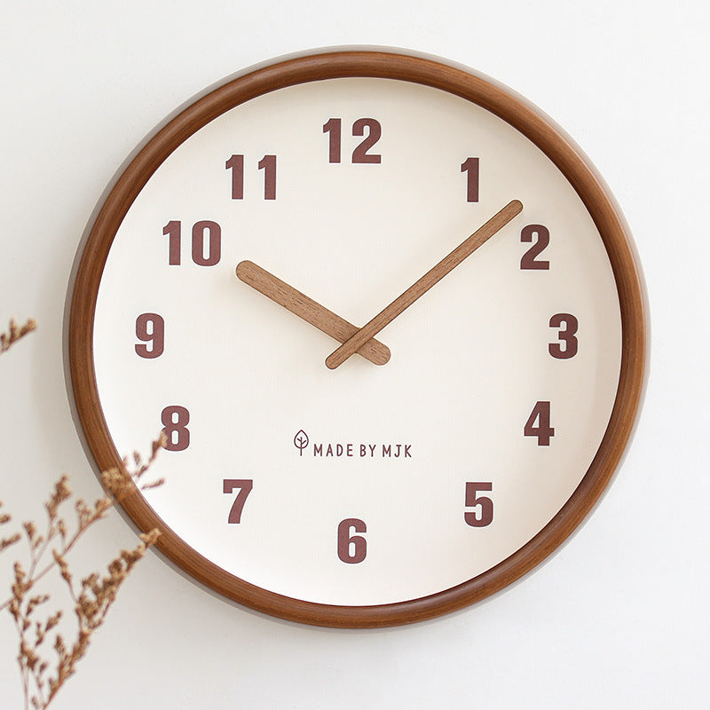 Wanduhr aus Massivholz – Modern und minimalistisch – Bild 3 | LuxeStyle