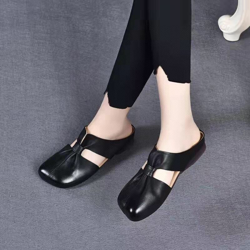 Weiche Ledersandalen mit quadratischem Bogen – Bild 4 | LuxeStyle