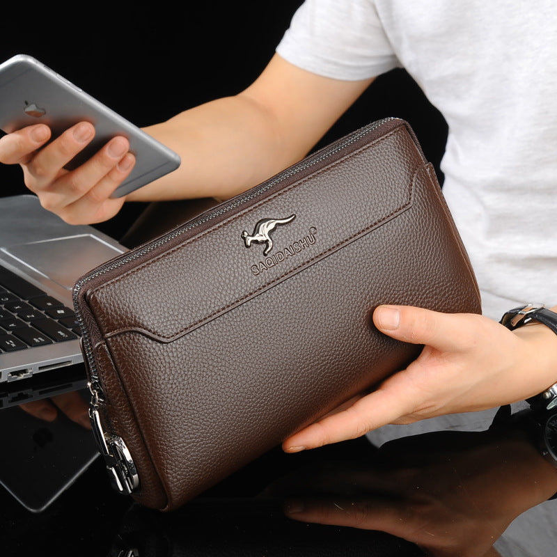 Männlicher Leder-Clutch mit Zahlencode-Schloss