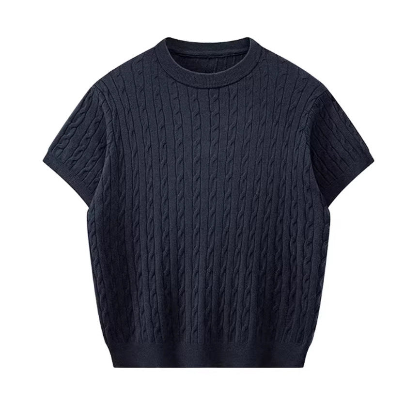 Gestrickter Rundhals-Pullover mit kurzen Ärmeln