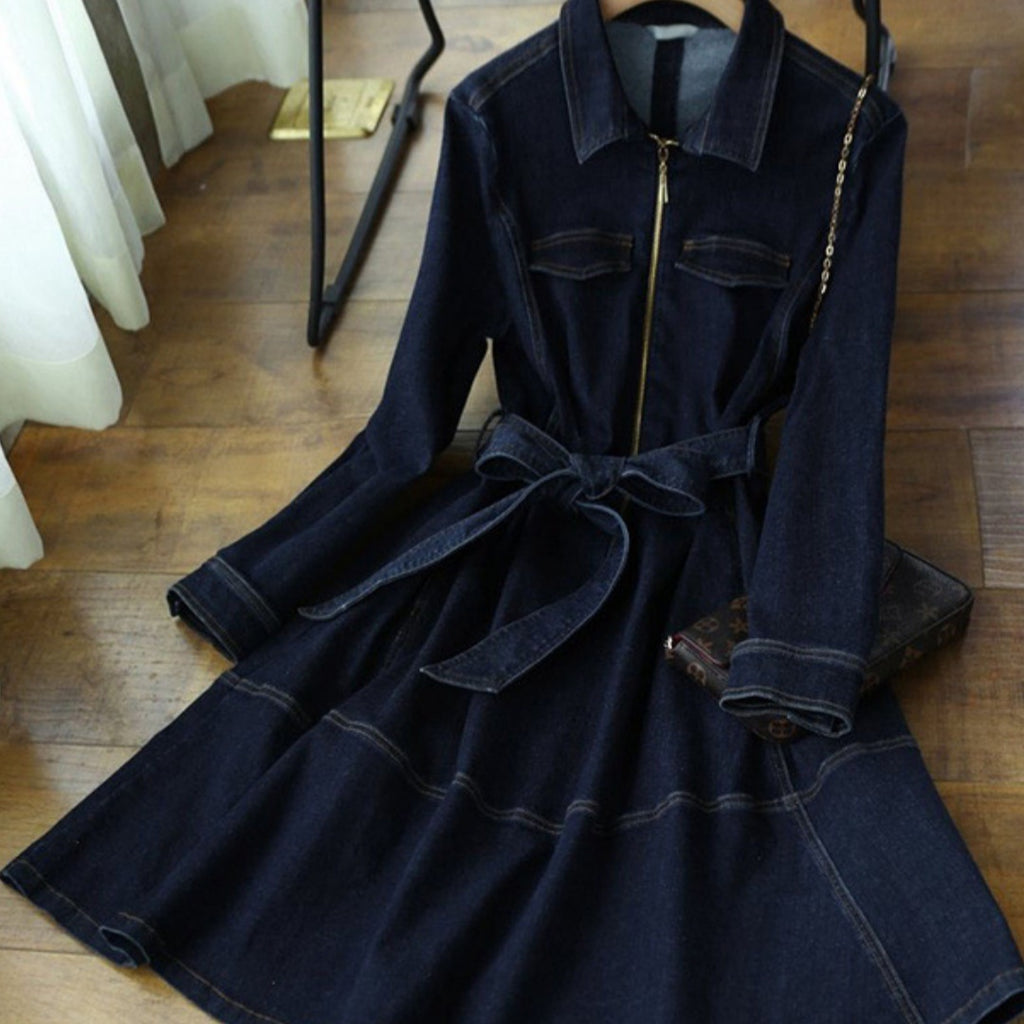 Denimkleid mit Schnürung und hoher Taille – Bild 2 | LuxeStyle