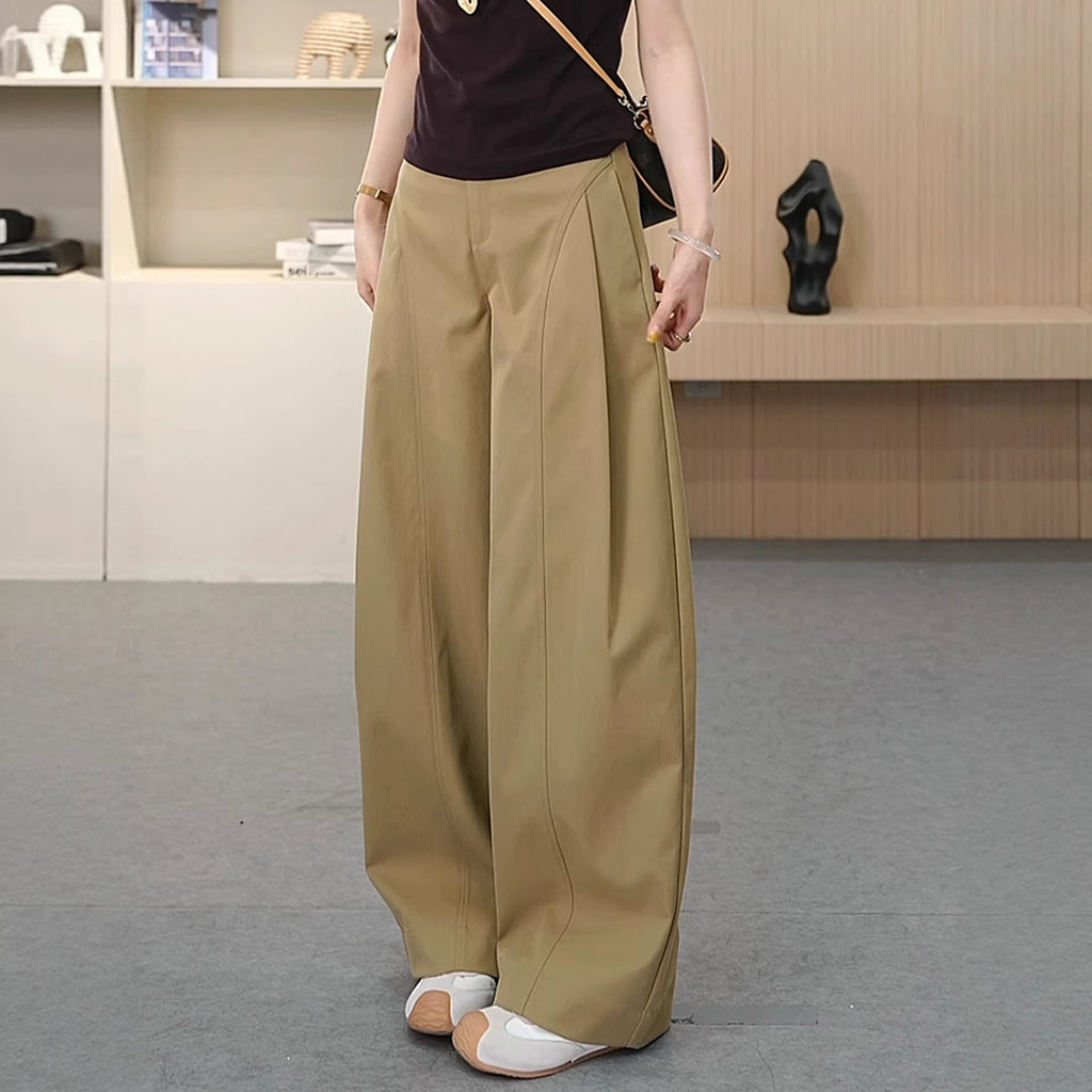 Weite Damenhosen mit Stretch