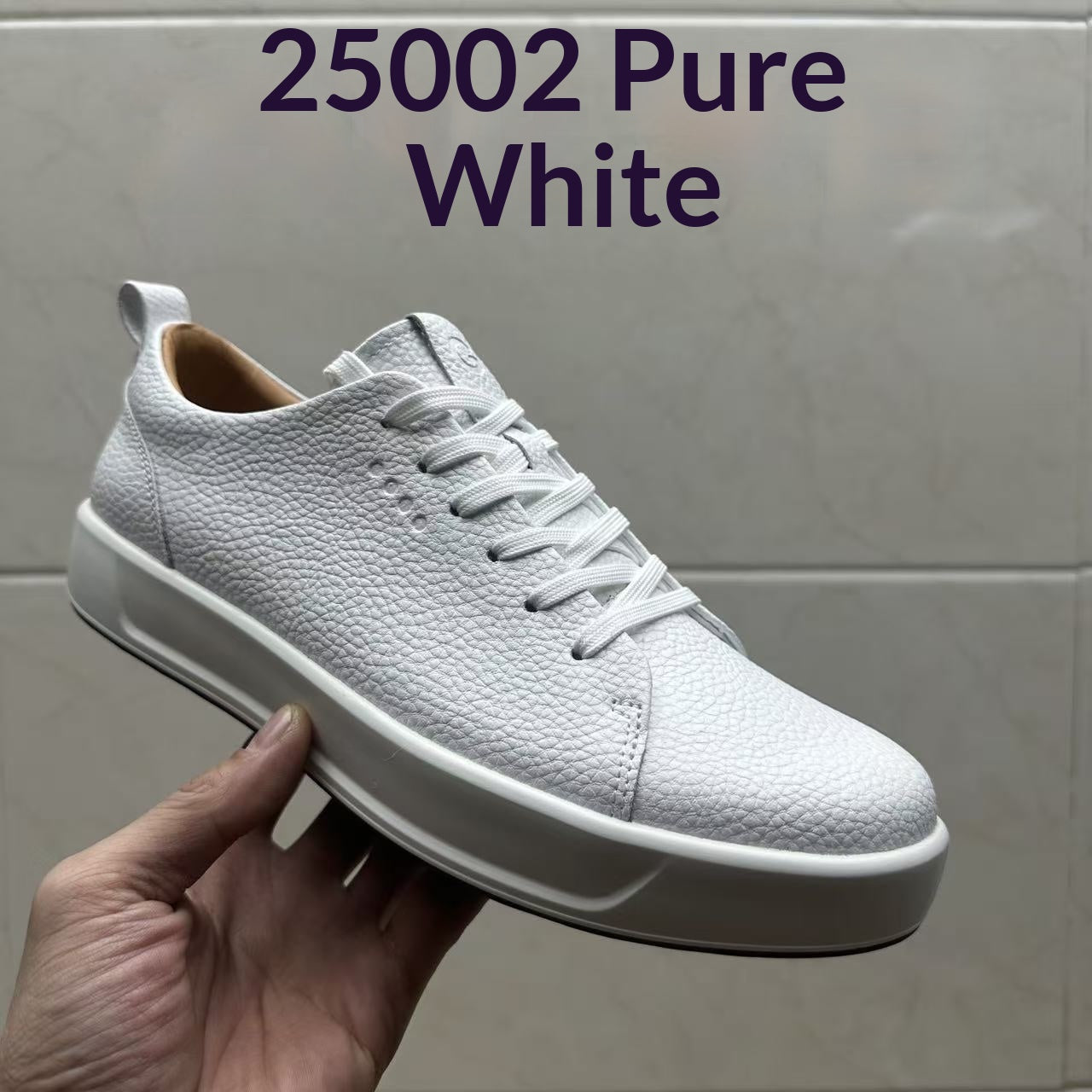 Bequeme Sneaker aus Vollnarbenleder