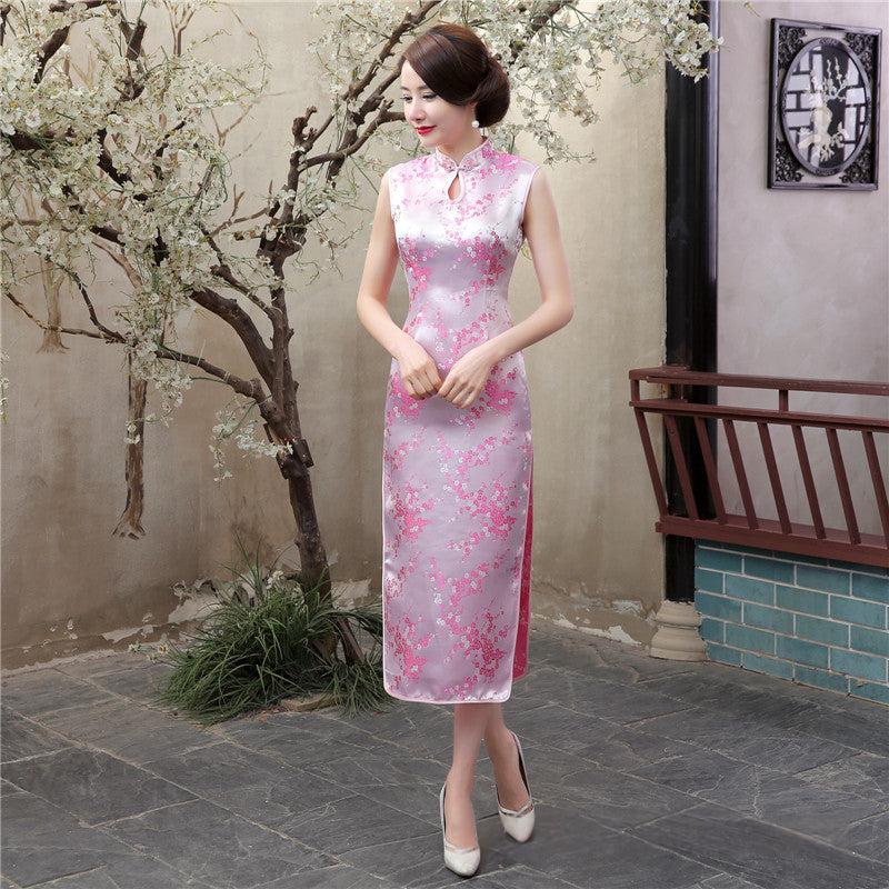 Cheongsam-Kleid aus Brokatsatin mit Dreiviertelarm – Bild 11 | LuxeStyle